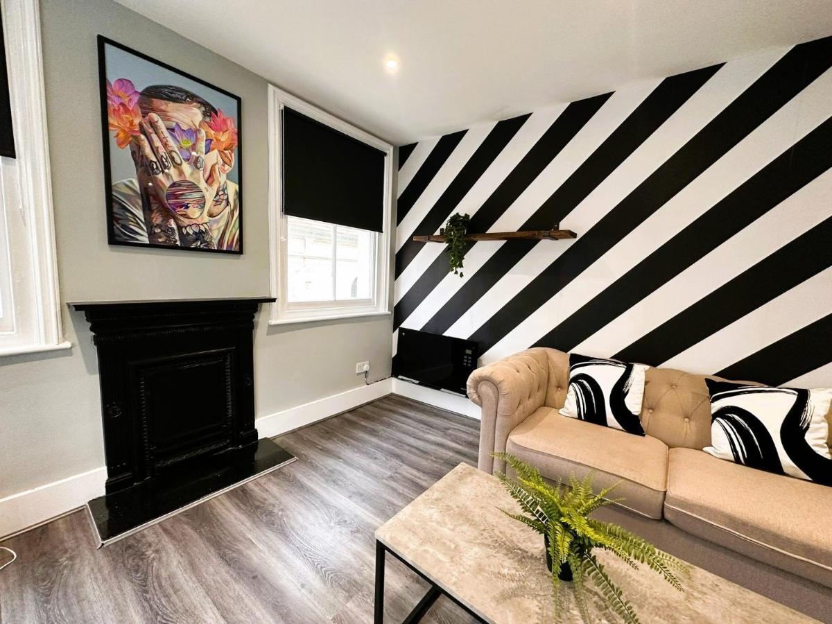 Flash Sale King Size Bed Super Flat Next To Seafront 1 Appartement Hove
