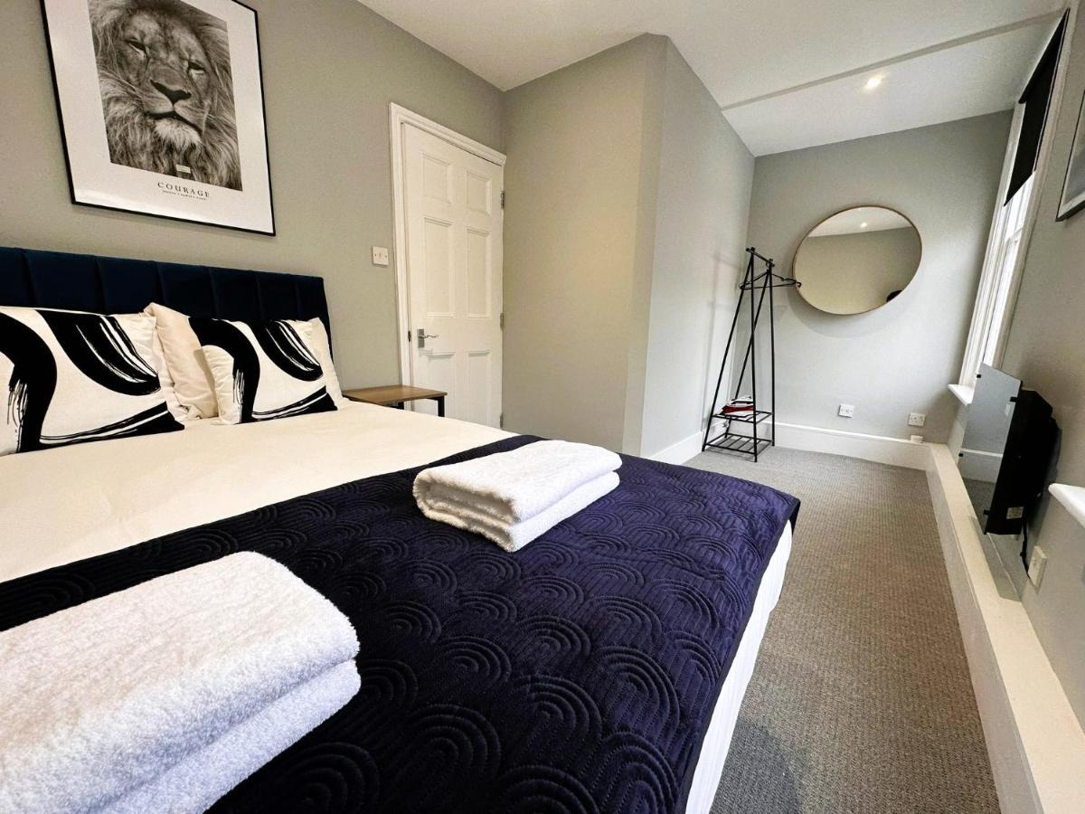 Flash Sale King Size Bed Super Flat Next To Seafront 1 Apartment